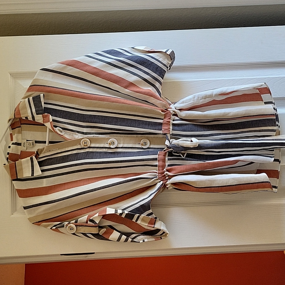 Gorgeous Striped shirt! US size 2